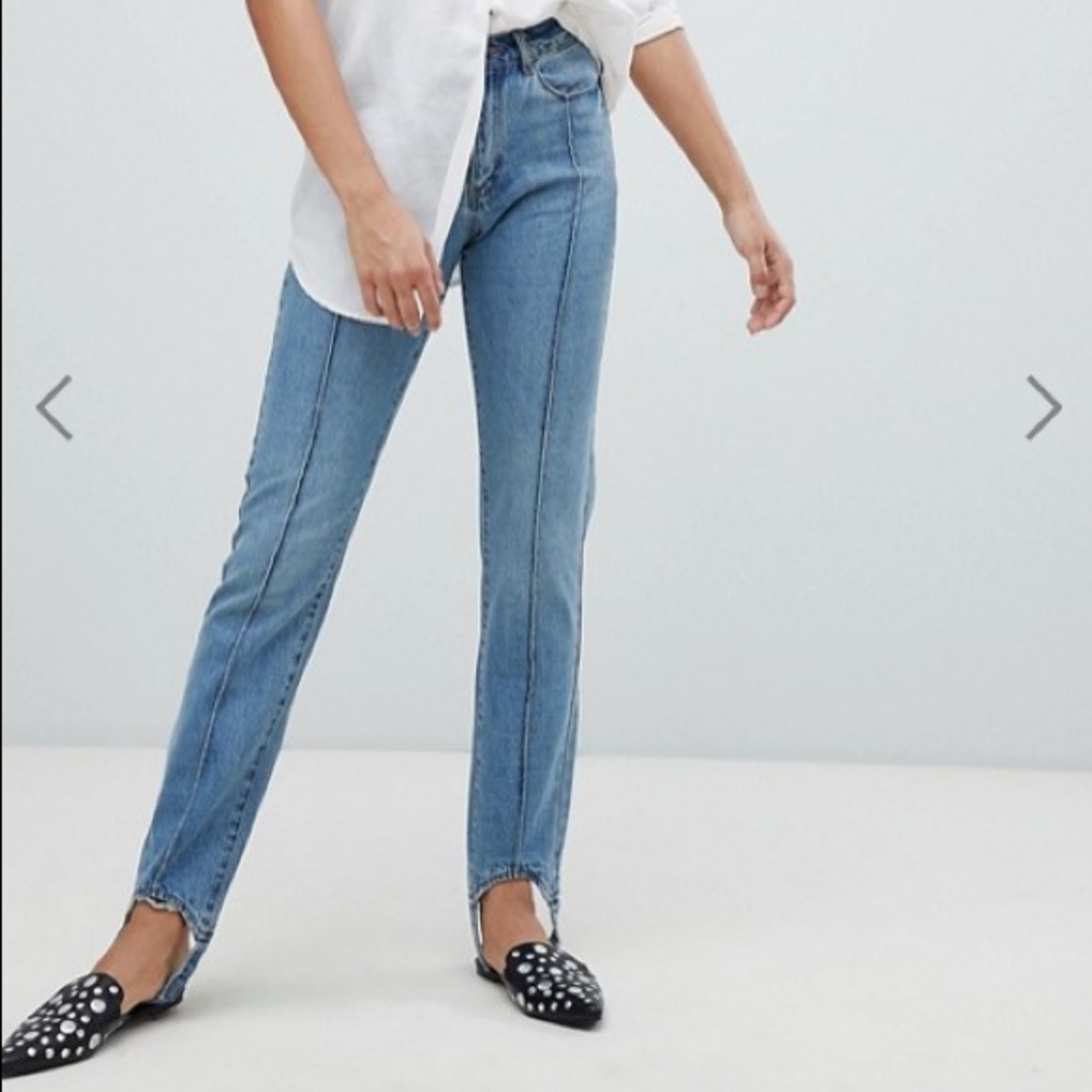 Vero Moda Stirrup Straight Leg Jeans | Size 28